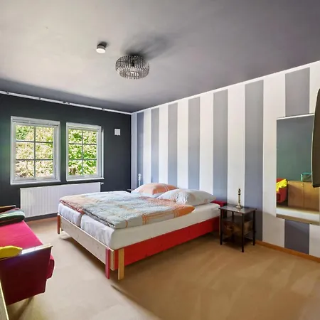 Prázdninový dům 2 Bedroom Gorgeous In