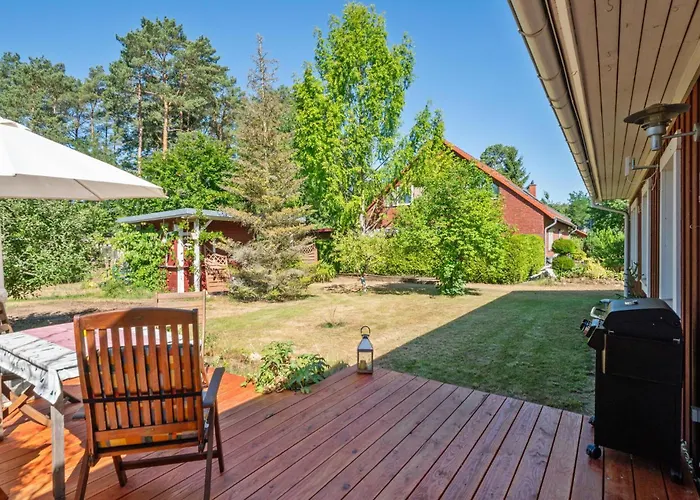 2 Bedroom Gorgeous In Сasa de vacaciones